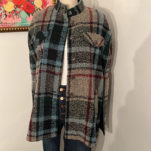 Anthropologie Cape - Picture 13 of 13
